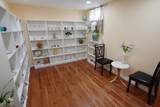 10 Queens Ln - Photo 17