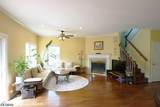 10 Queens Ln - Photo 4
