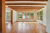 415 Village Rd - Photo 15