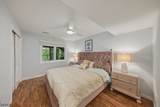24 Freeman Ave - Photo 19