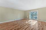 798 Eves Dr - Photo 4