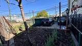 366 Ferry St - Photo 15