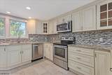 121 Kanouse St - Photo 9