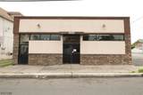 1238 E Saint Georges Ave - Photo 1