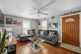 37 Stoll St - Photo 3