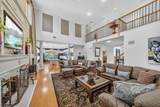 276 Northview Ter - Photo 5