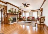 40 Carpenter St - Photo 4