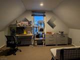91 Semel Ave - Photo 10