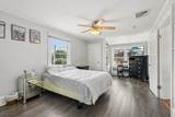 377 Hollywood Ave - Photo 23