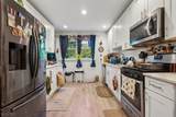 194 Washington St - Photo 3