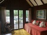 2064 Lakeside Dr - Photo 23