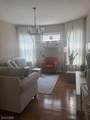 637 Parker St - Photo 4