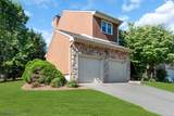 66 Bond St - Photo 3