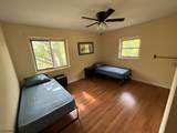 70 Wood Ave - Photo 9