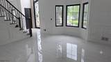 10 Poe Ave - Photo 2