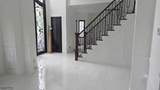 10 Poe Ave - Photo 4