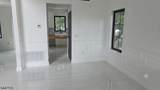 10 Poe Ave - Photo 6