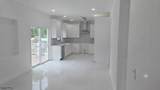 10 Poe Ave - Photo 8