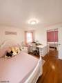 22 Halstead St - Photo 8