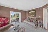 3 Surrey Way - Photo 14