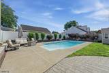 930 Ramapo Ave - Photo 4