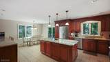 8 Cayuga Way - Photo 17