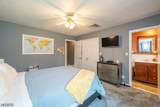 83 Vine Ave - Photo 15