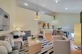 326 Winthrop Dr - Photo 10