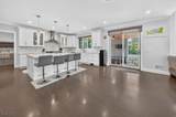28 Ross Hall Blvd - Photo 8