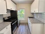 18 Sussex St - Apt B - Photo 1