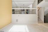 569 Dell Pl - Photo 2