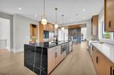 2 Barchester Way - Photo 16