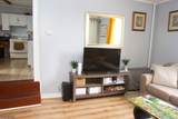 1802 Clinton St - Photo 5