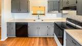 584 Dell Pl - Photo 4