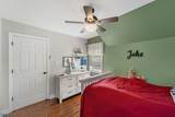 555 E Maple Ave - Photo 16