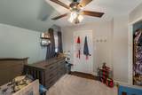 555 E Maple Ave - Photo 20