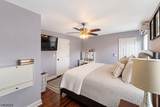 555 E Maple Ave - Photo 22