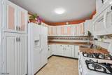 25 Lawrence Dr - Photo 13