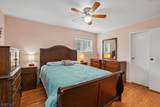 25 Lawrence Dr - Photo 18