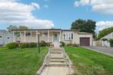 25 Lawrence Dr - Photo 36