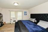 150 Elwood Ave - Photo 17