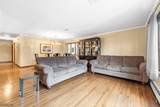 16 Elm St - Photo 3