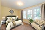 16 Forest Ave - Photo 22