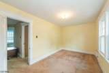 16 Forest Ave - Photo 23