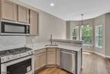 3037 King Ct - Photo 13
