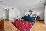 131 Lawrence Dr - Photo 16