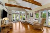955 Summit Ave - Photo 1