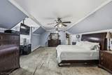555 Riverside Dr - Photo 42