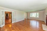 12 Colonial Dr - Photo 3