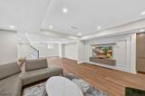 28 Ross Hall Blvd - Photo 18